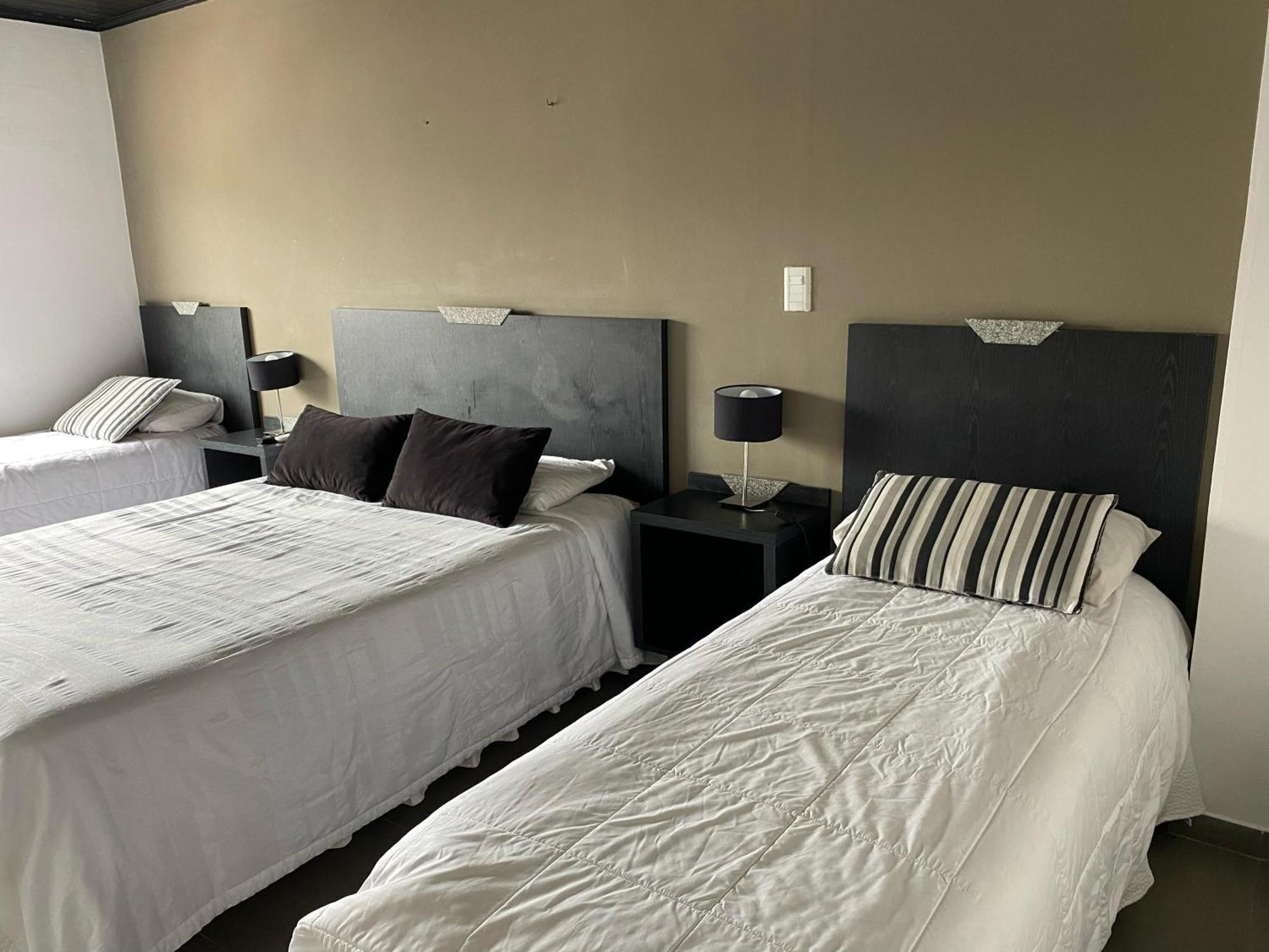 Nomades Apartamentos باسو دي لوس ليبريس المظهر الخارجي الصورة